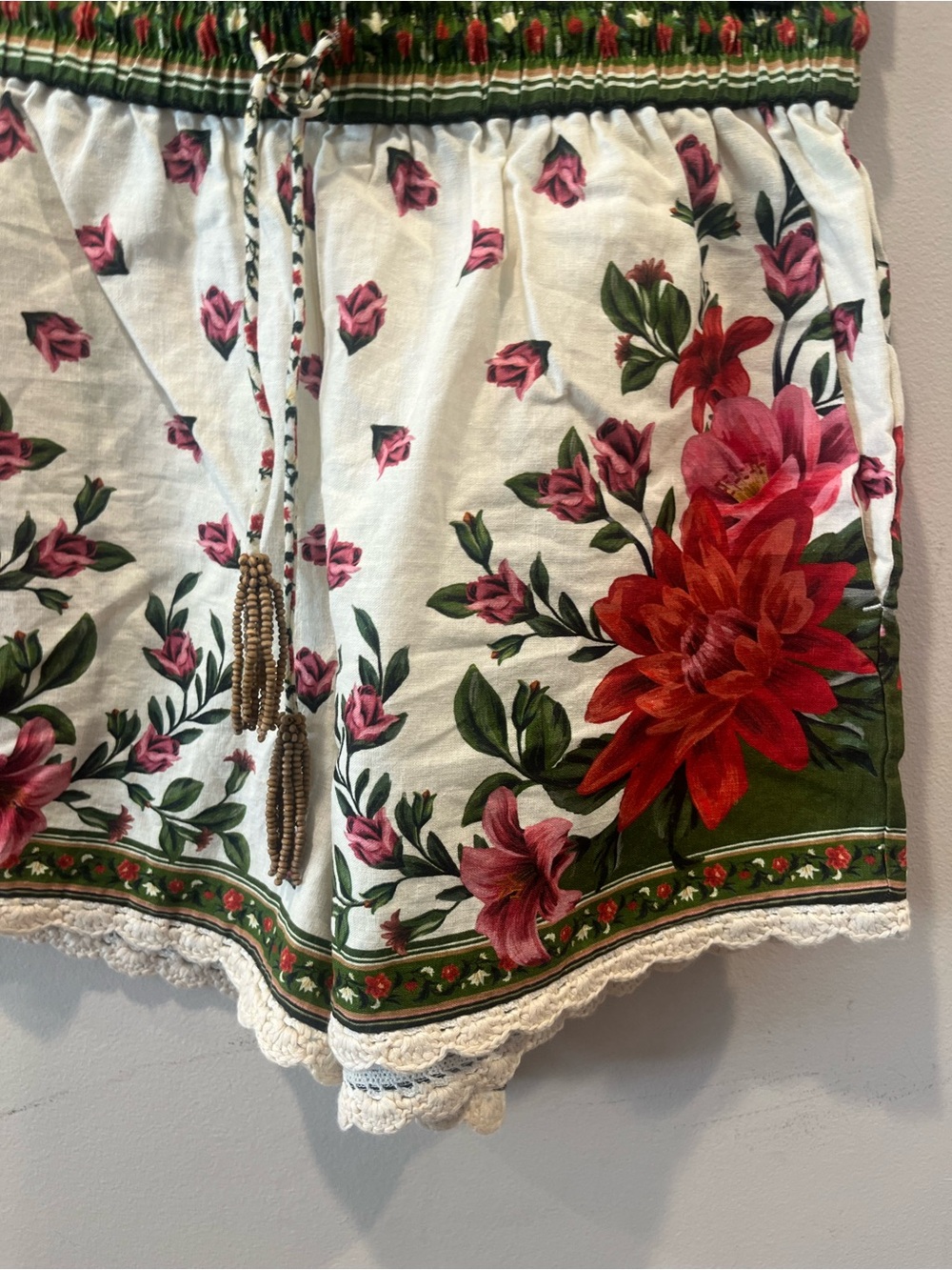Farm Rio Wonder Rio Linen Blend Drawstring Shorts, Small - Picture 3 of 6